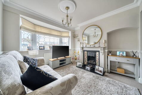 Caithness Gardens, Sidcup, DA15 8HS