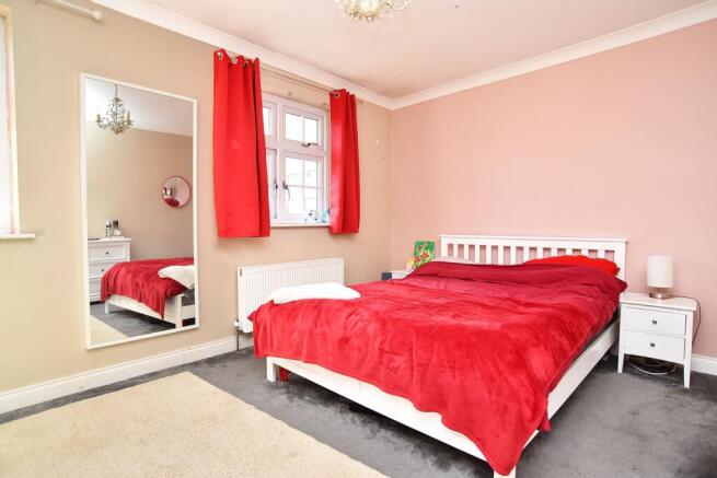 4 bed Mews for sale Image 12