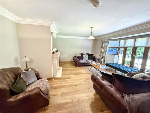 3 bed Bungalow for sale Image 5