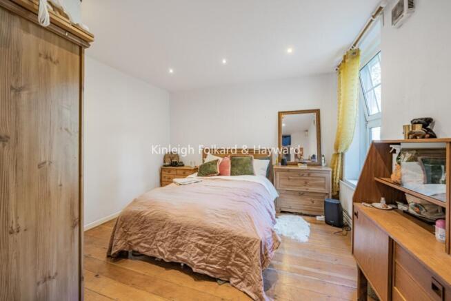 a614d990-8306-4481-a