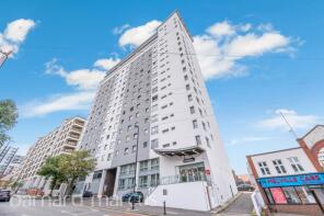 Flat 154, 1 Aspects, Throwley Way, Sutton SM1 4FE