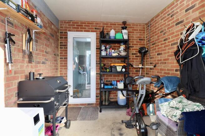 Photo 13