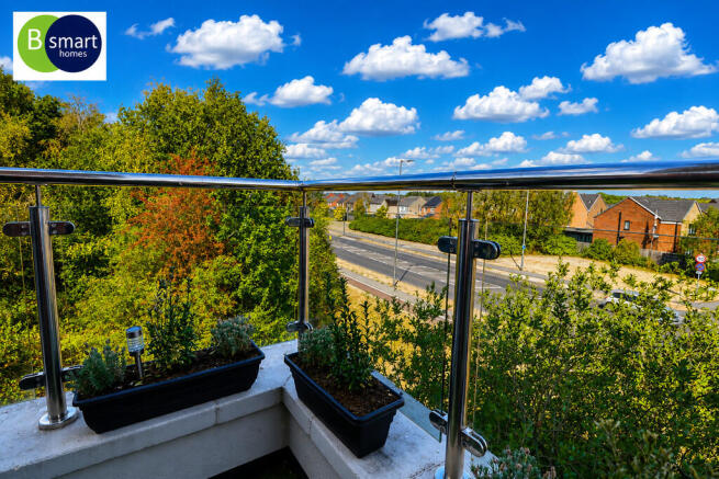 2 bed Apartment for sale Image 12