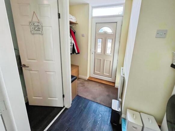 3 bed Detached Bungalow for sale Image 6