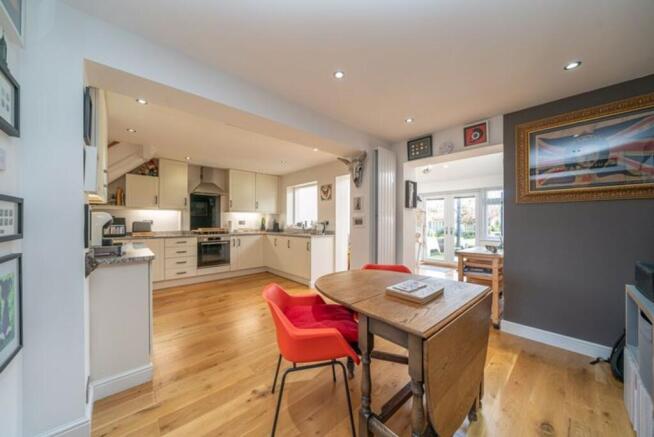 Open Plan Kitchen / Dining & Family Room
