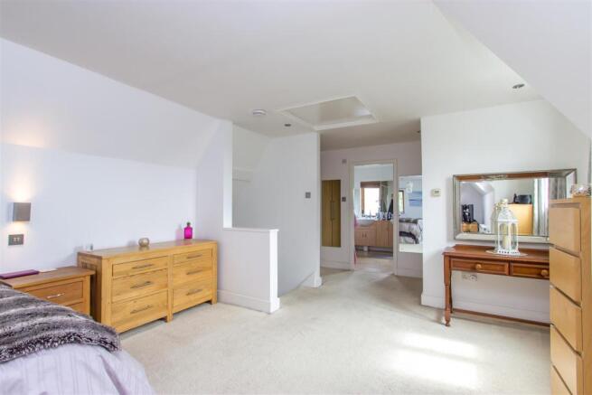 Master Bedroom 2.jpg