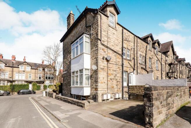 1 bed Flat for sale Image 12