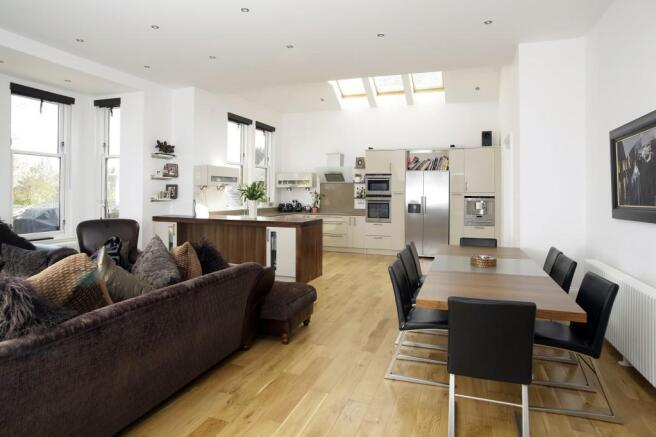 DINING KITCHEN