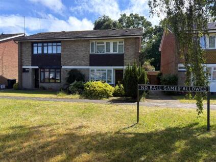 Cherrywood Avenue, Englefield Green,