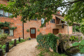 The Wheel House, The Causeway, Romsey SO51 8HF