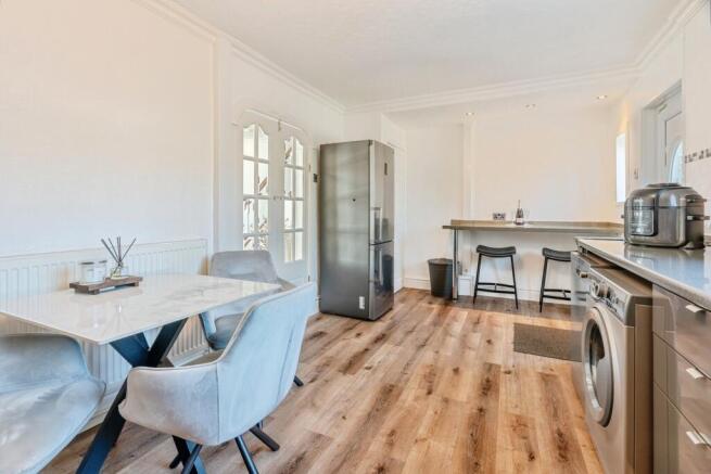 3 bed Terraced for sale Image 7