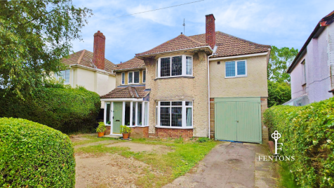 Walton Road, Frinton-on-Sea