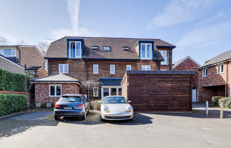 Fish Street, Redbourn, AL3