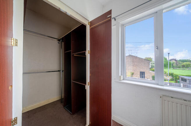 3 bed Terraced for sale Image 11