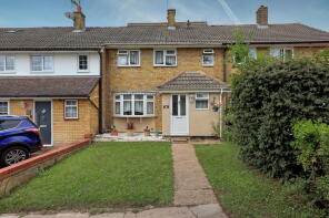 31, Turpins, Basildon SS14 2HX