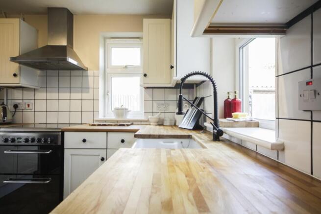 Kitchen Feature