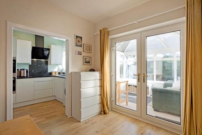 3 bed Semi-Detached for sale Image 10