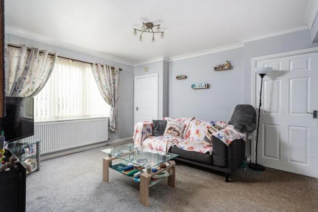 3 bed Semi-Detached for sale Image 4