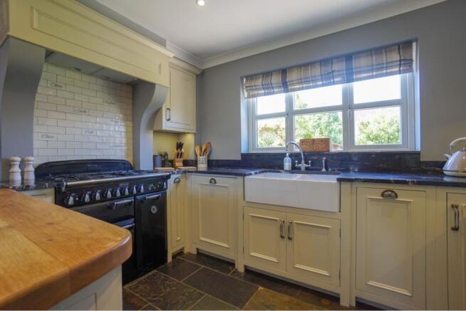Kitchen / Breakfast