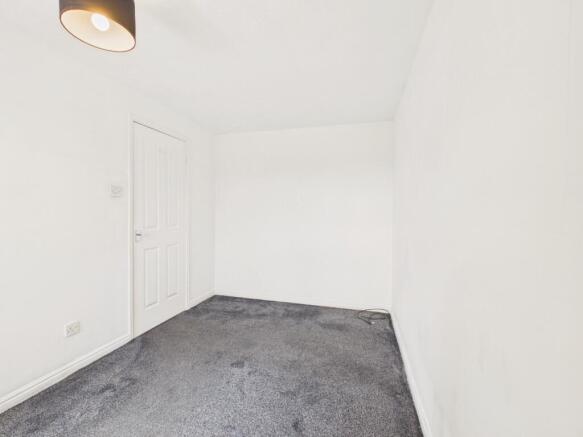 3 bed Semi-Detached for sale Image 9