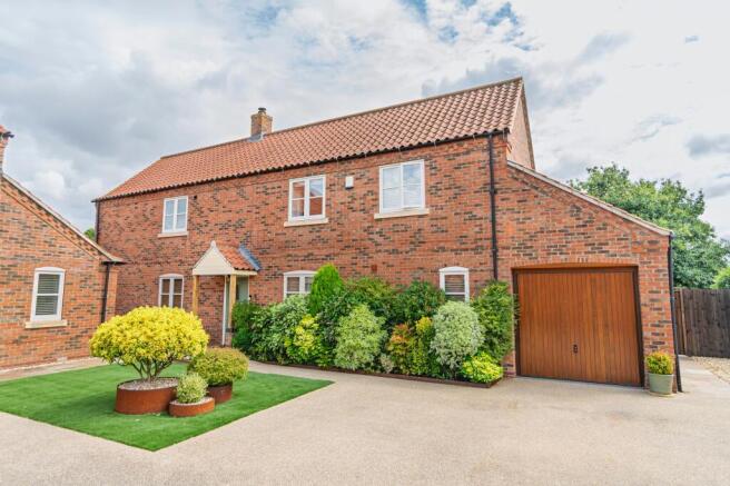 3 Chapel Farm Close