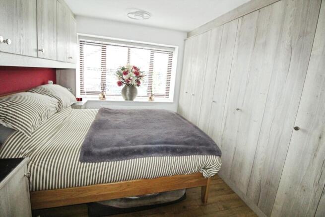 2 bed Detached Bungalow for sale Image 9