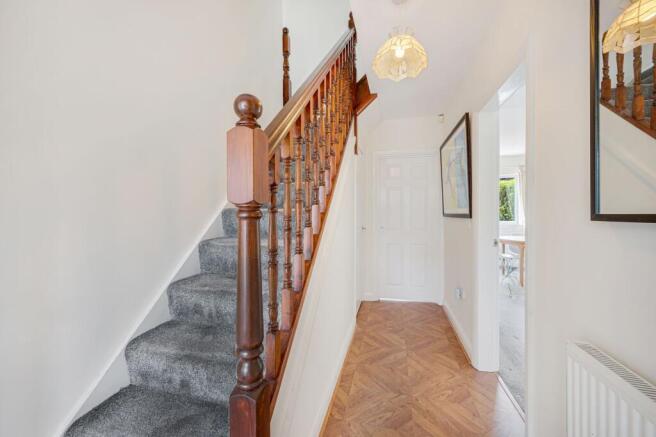 Marlow Drive, Handforth, SK9 photo 3