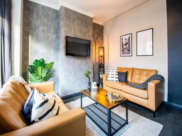 21 Haigh Avenue LR (