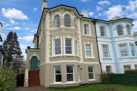 Barton Villas, Dawlish, EX7