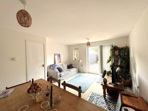 Living room (1) 