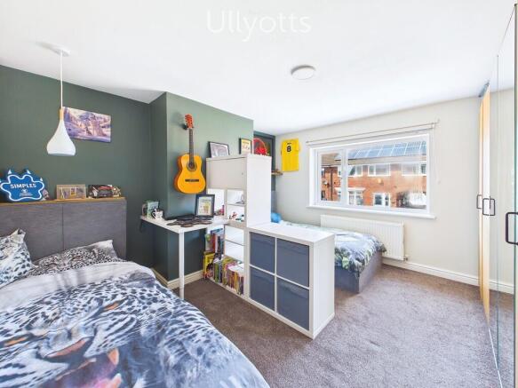 3 bed Semi-Detached for sale Image 9