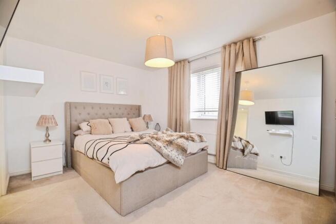 4 bed Detached for sale Image 10