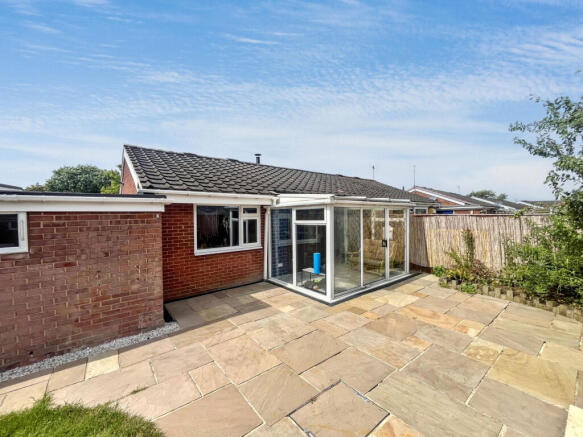 1 bed Semi-Detached Bungalow for sale Image 9