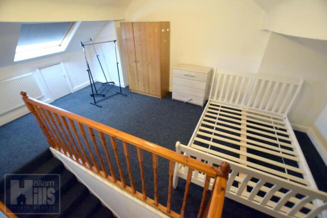 2 bed Flat to rent Image 6