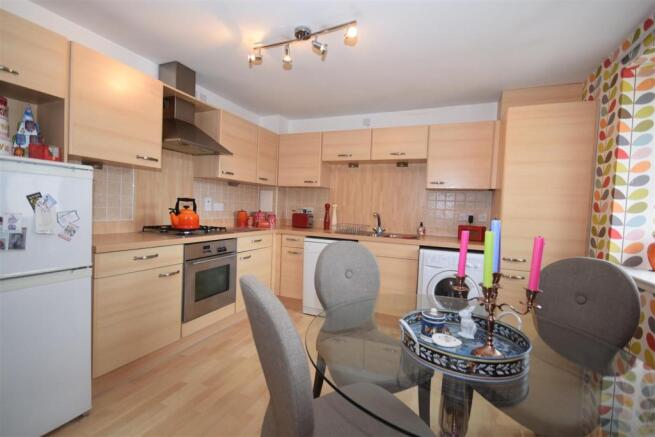 Kitchen.JPG