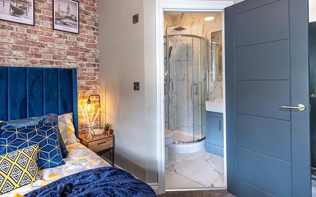Entry to Ensuite