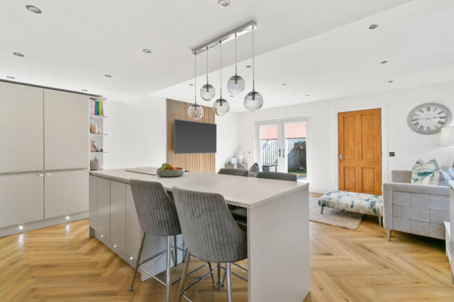 Kitchen/ Family Room