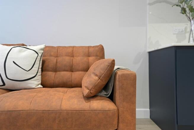 1 bed Apartment to rent Image 11