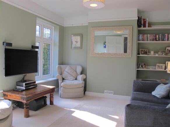 Sitting Room.JPG