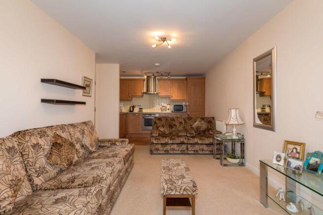 Lounge Kitchen