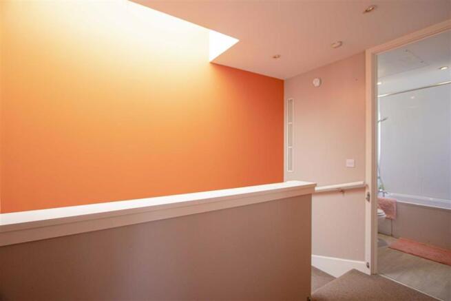 FIRST FLOOR LANDING