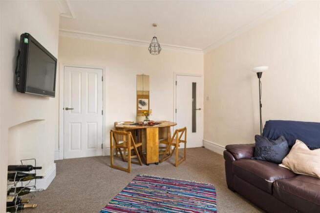 3 bed Terraced for sale Image 6