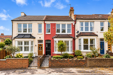Clifton Road, London, N3