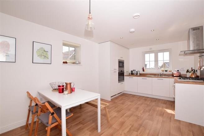 Lounge/Dining/Kitchen