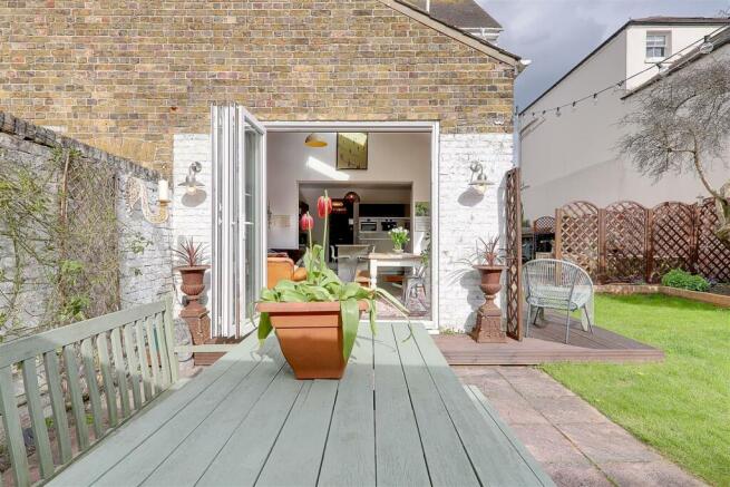IMG_8895-IMG_8897.jpg