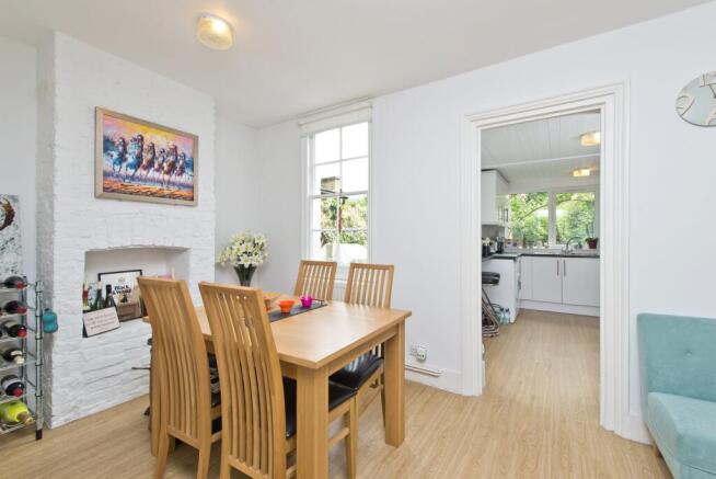 11 Bertram Cottages-