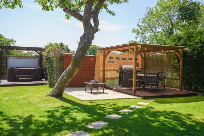 Formal Gardens & Pergola