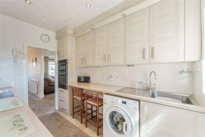 3 bed Semi-Detached for sale Image 5