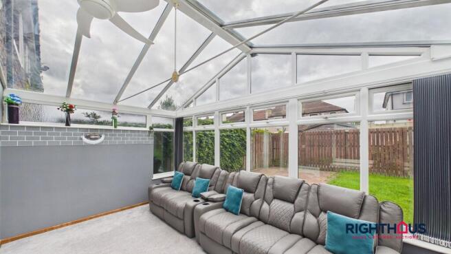 3 bed Semi-Detached for sale Image 11