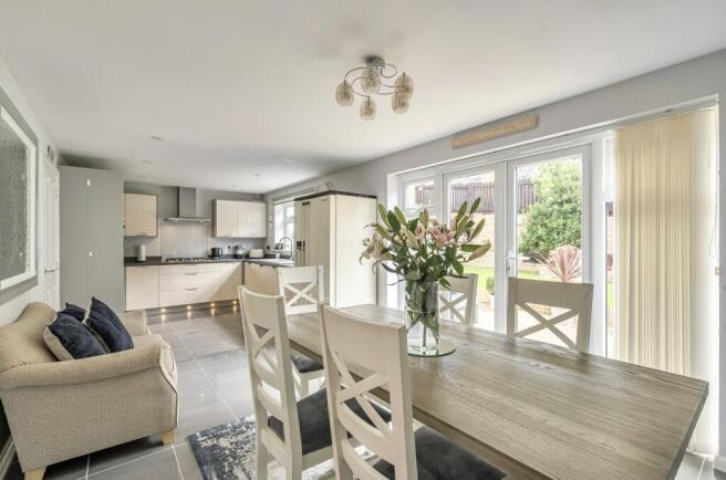 Kitchen/Dining Room
